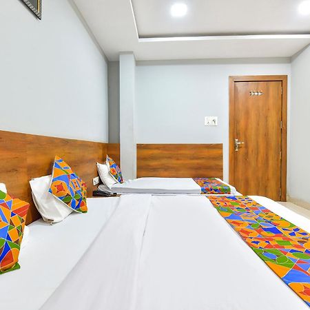 Fabhotel Raghumani Palace Udždžain Exteriér fotografie